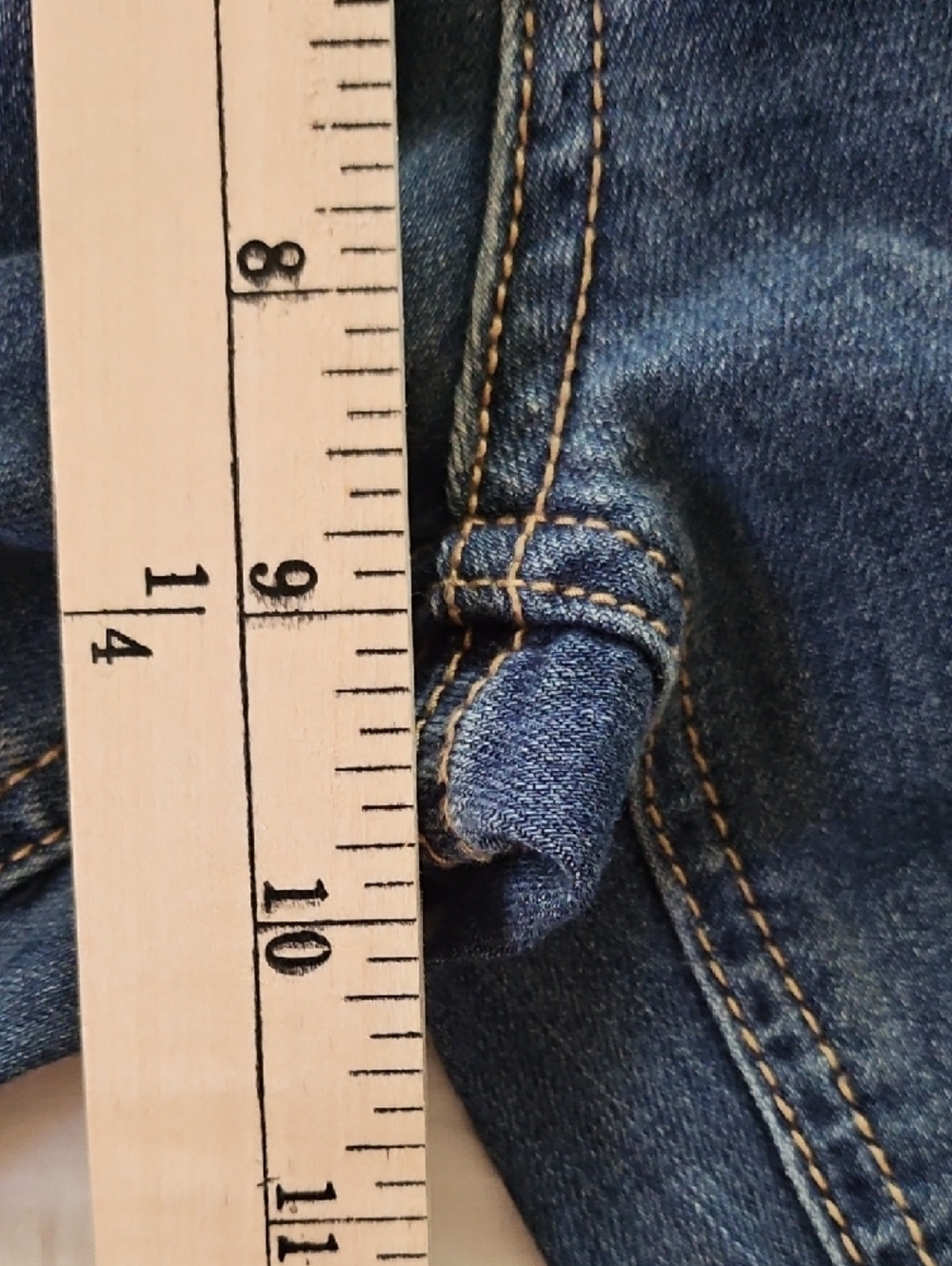 Indigo Rein-Two Button Mid-Rise Ankle -w/ Chili Pepper/Floral Embroidery- Size 7 - Picture 5 of 10